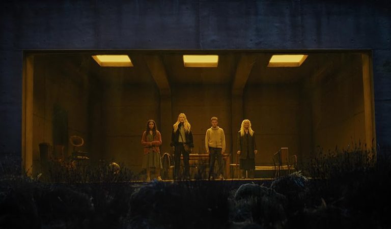Gözcüler (The Watchers): Konusu, Yaratıkları, Karakterleri ve Finali